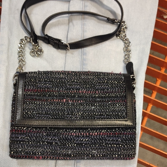 Handbags - Elegant Black and Silver Crossbody Bag